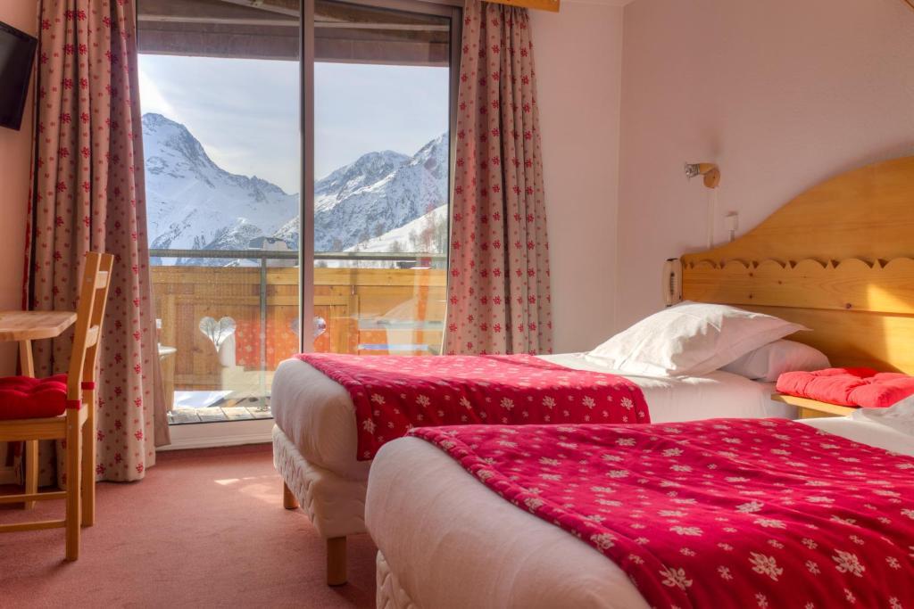 Hotel Adret 3*